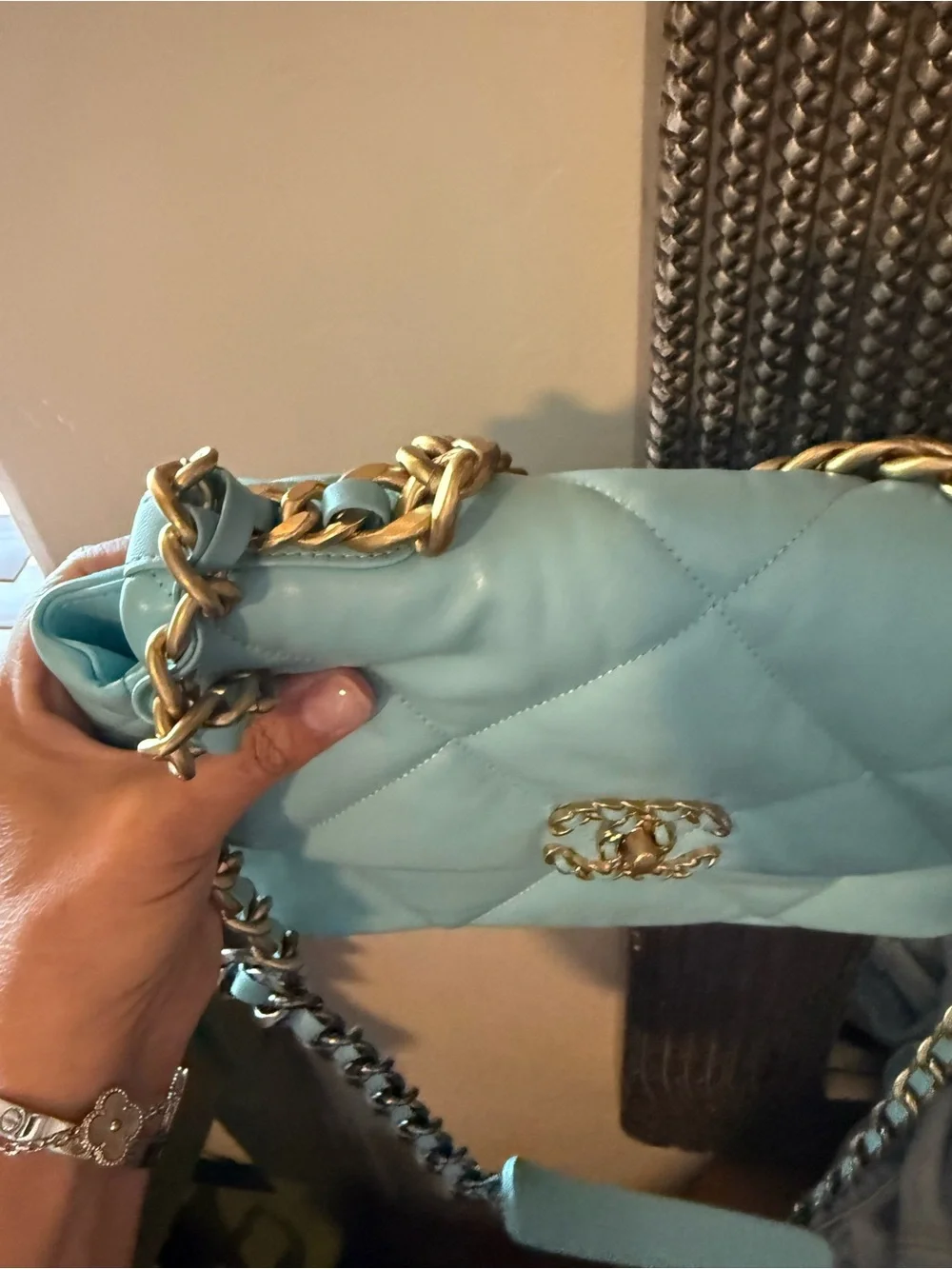 CC 19 Tiffany robins egg blue lambskin quilted purse & wallet